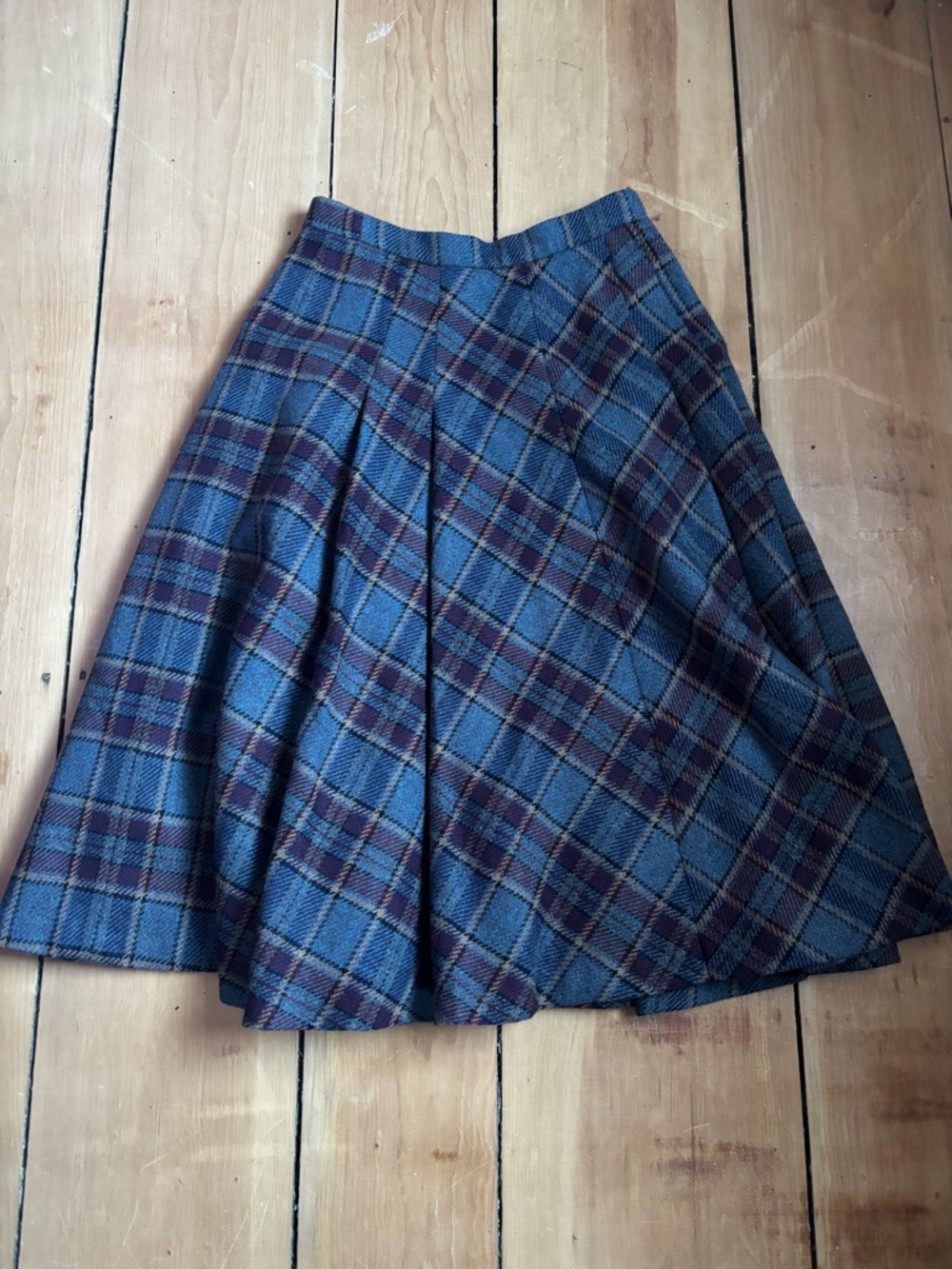 Vtg Jaeger Wool Mohair Plaid Midi Skirt Flare